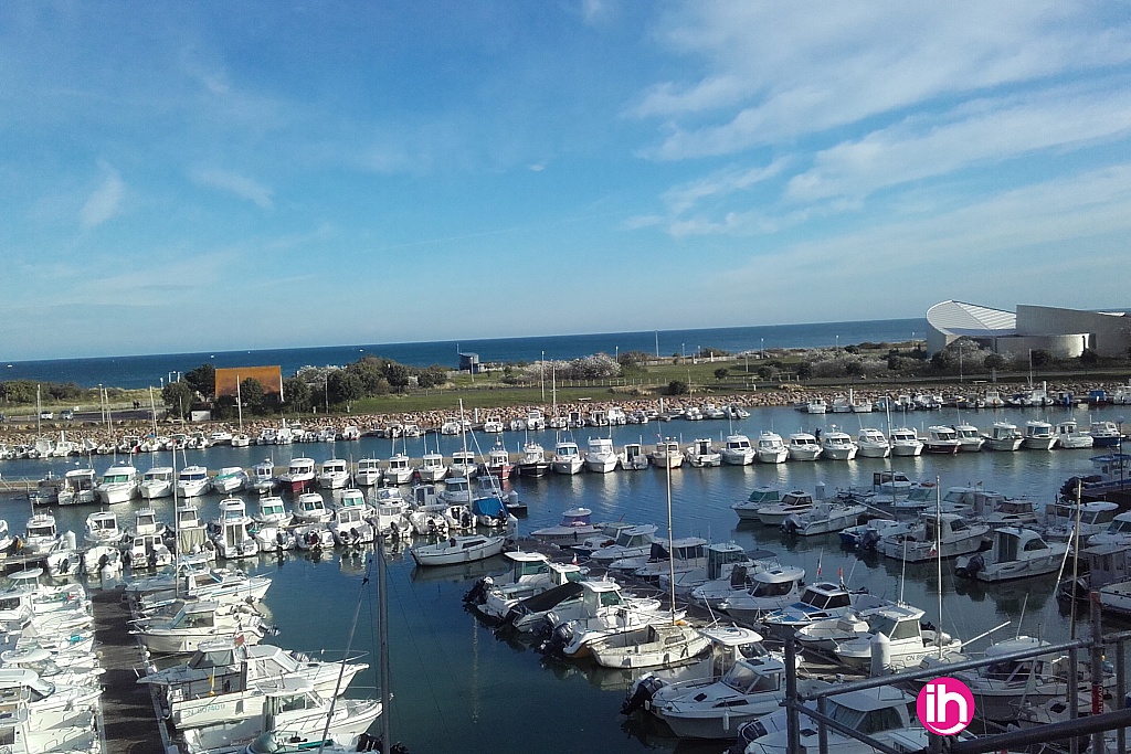 Vue marina et bord de mer