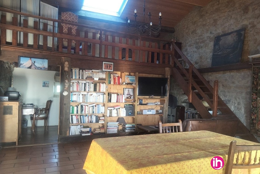 MEZZANINE