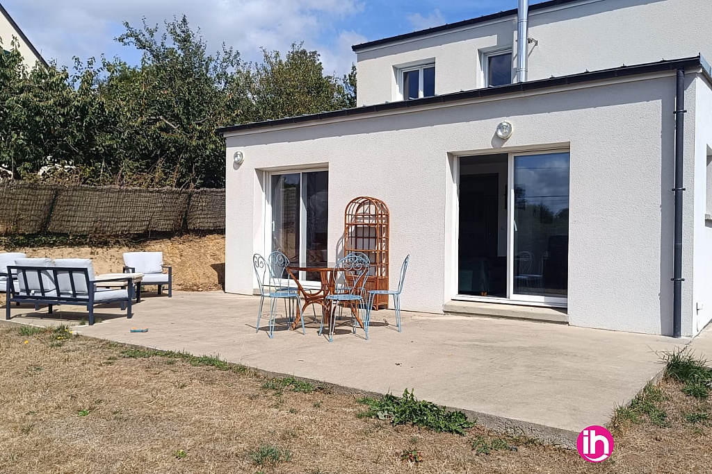 Terrasse + salon de jardin