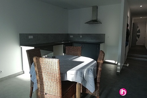 Location de meublé : CRUAS/ appartement 2 chbres, 2 pers, terrasse - Saint Laurent du Pape