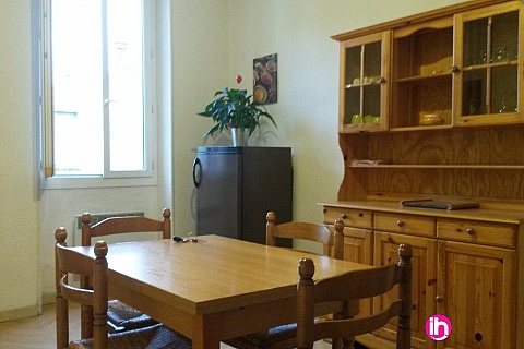 Location de meublé : Le Teil Rustique : Appartement F3 de 70m²  avec extérieurs. 