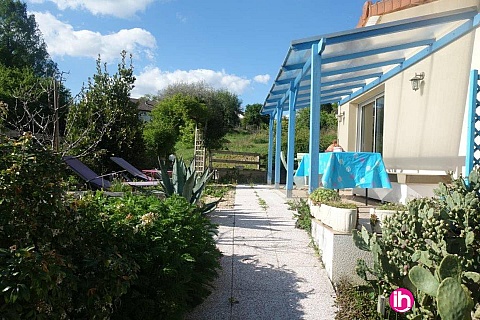 Location de meublé : LIMOGES : Villa bleue Le Palais Sur Vienne