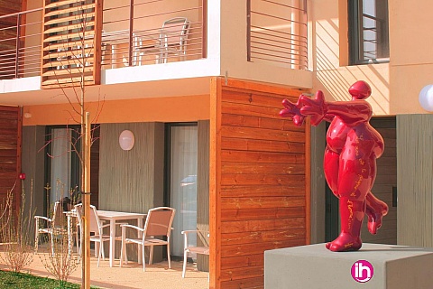 Location de meublé : CHINON - Appartement N°5 -T2 dans une résidence de prestige , Chinon centre