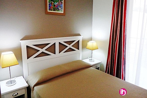 Location de meublé : CHINON - Appartement N°9 –T3 dans une résidence de prestige , Chinon centre