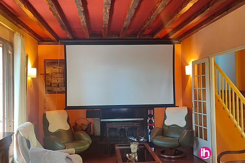 Location pour salarié en déplacement de meublé : Ste Julie : Villa entière Gîte"au vieux chêne"