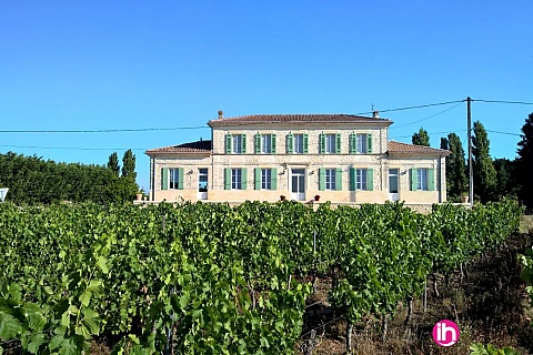 Location pour salarié en déplacement de meublé : BLAYAIS , appart au cœur des vignes , SAINT ANDRONY