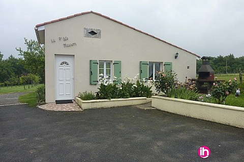 Location de meublé : BLAYAIS ,petite maison 20 mn centrale blayais ,COURPIGNAC