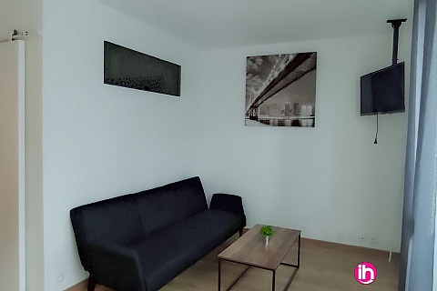 Location de meublé : SAINT-QUENTIN EN YVELINES appartement T2  Montigny-le-Bretonneux