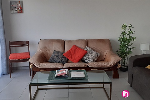 Location de meublé : MOISSAC, Appartement T3 en rez de jardin, lieu dit "La mégère" à Moissac