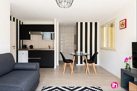 Location pour salarié en déplacement de meublé : L'isle d'Abeau : Studio d'architect tout confort