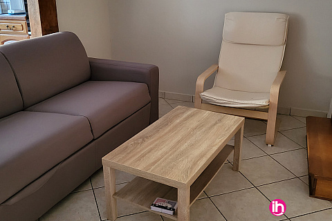 Location de meublé : SAINT LAURENT - ORLEANS Maison N°1 type T3 , La ferté Saint Cyr