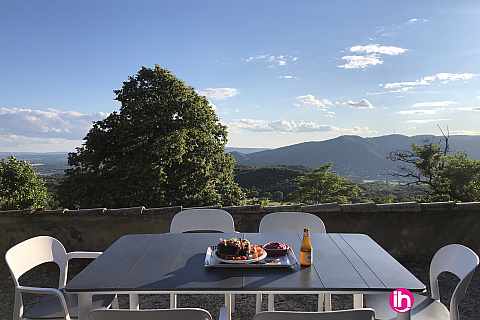 Location de meublé : Tricastin I Appartement dans mas provençal vue panoramique Malataverne