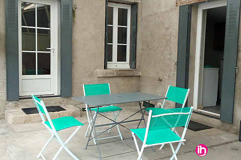 Location de meublé : Maison beaulieu sur loire plein centre