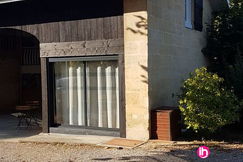 Location de meublé : SAINT-DENIS DE PILE ,petit appartement cosy