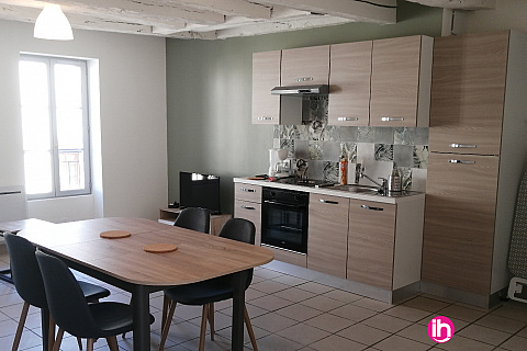 Location de meublé : BRIARE APPARTEMENT DE TYPE T3 N°2 centre ville Briare