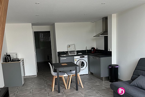 Location de meublé : BLAYAIS, appartement N°6 neuf 2 chambres parentales, BERSON