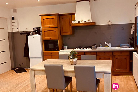 Location de meublé : CHASSE-SUR-RHÔNE : maison 4 personnes - 2 chambres, nulle
