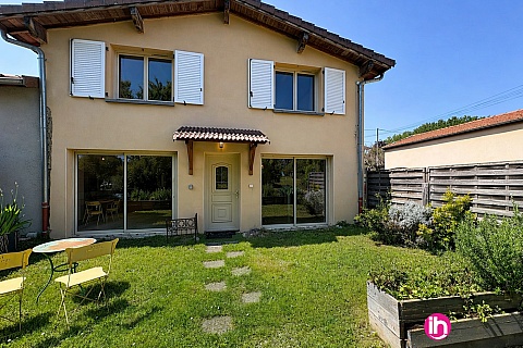 Location pour salarié en déplacement de meublé : SAINT-VULBAS : maison 2 personnes - 2 chambres, Blyes