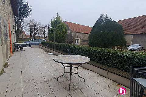 Location de meublé : VICHY/logement 3ch dans un chateau/ST GENET DU RETZ