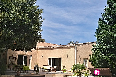 Location de meublé : CARCASONNE Maison à louer entièrement meublée et équipée (1 à 8 personnes)