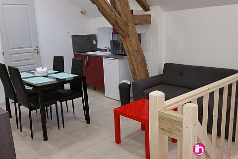 Location de meublé : BELLEVILLE DAMPIERRE APPARTEMENT T3 à St Firmin sur loire