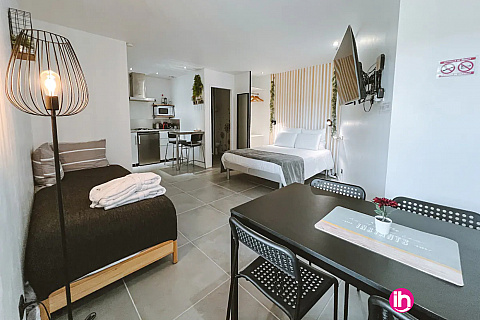 Location de meublé : LAVEYRON 2 / studio 3 pers, parking & jardin