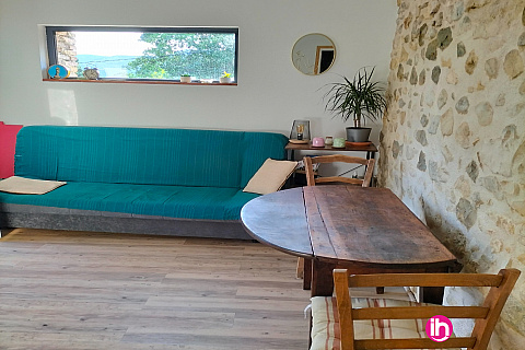Location de meublé : Cruas - appartement - 1 chambre-parking & extérieur, Saulce-sur-Rhône
