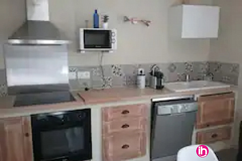 Location de meublé : TRICASTIN/MARCOULE: appartement 2 pers, 2 suites, jardin & parking - BOLLENE