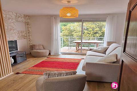 Location de meublé : MONTÉLIMAR : studio 1 personne,parking, terrasse - Puy-Saint-Martin