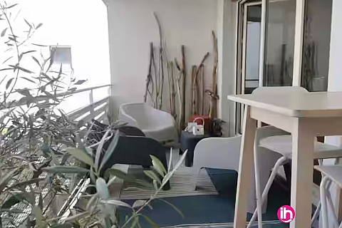 Location de meublé : BORDEAUX : appartement 5 personnes - 3 chambres, BORDEAUX
