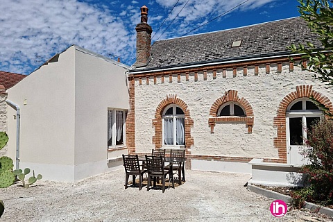 Location de meublé : ORLEANS : Maison T2 - St Ay