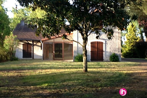 Location de meublé : Maison - 5 chambres - 12km civaux