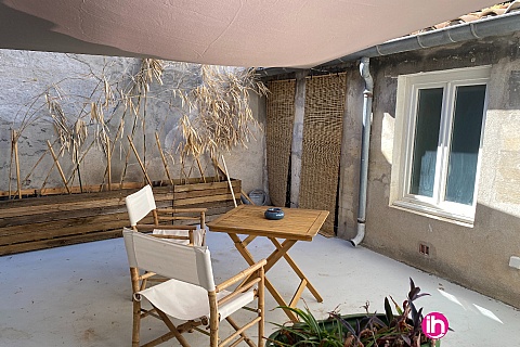 Location de meublé : TRICASTIN : studio 1 pers, extérieur - Bourg-Saint-Andéol