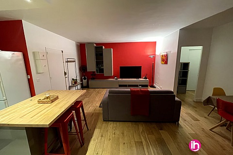 Location de meublé : PARIS 15 APPARTEMENT UNE CHAMBRE