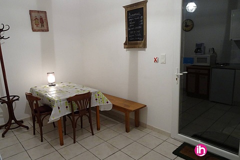 Location de meublé : CHAVANOZ - Studio