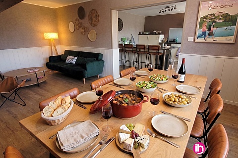 Location pour salarié en déplacement de meublé : RIOZ : maison 4 personnes - 3 chambres, Loulans-Verchamp