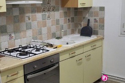 Location de meublé : LE HAVRE grand studio avec un lit