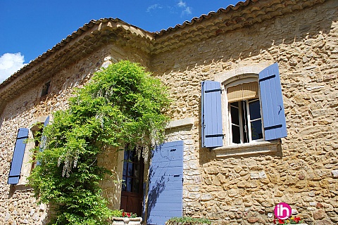 Location pour salarié en déplacement de meublé : MARCOULE AVIGNON ORANGE Maison vigneronne du 18ème , Saint Victor Lacoste