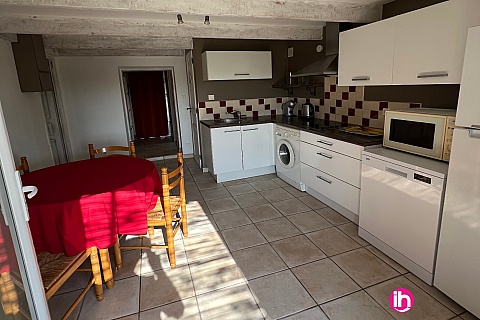 Location pour salarié en déplacement de meublé : SAUZET : appartement 1 personne - 1 chambre, Sauzet