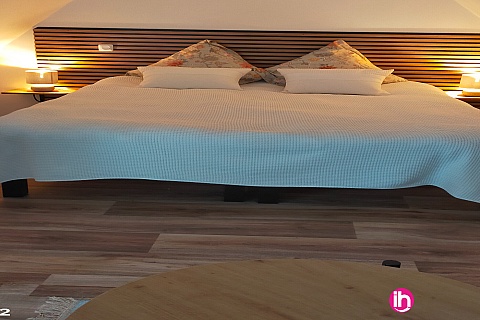 Location de meublé : CHINON : maison 1 personne - 1 chambre, Huismes