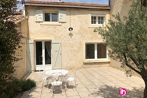 Location de meublé : CRUAS MONTELIMAR VALENCECharmant Studio avec Mezzanine Cliousclat